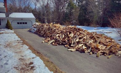 How to Store Firewood Safely and Keep It Dry